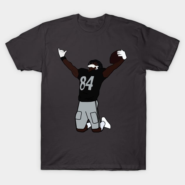 Antonio Brown Touchdown Celebration - NFL Oakland Raiders T-Shirt by xavierjfong